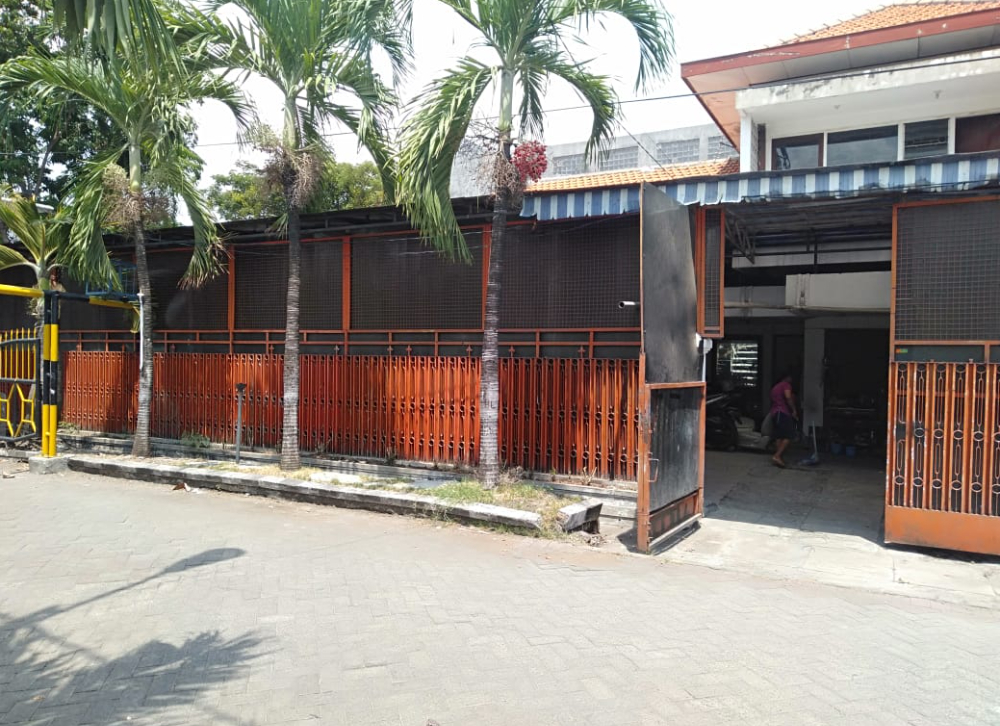 Jual Rumah di RAYA BARATA JAYA Gubeng Surabaya Jawa Timur - Rumah untuk Usaha posisi Hook/Pojok langsung 0 Jalan Barata Jaya Surabaya - ASA INDONESIA 085235111122 - BRIGHTON REAL ESTATE