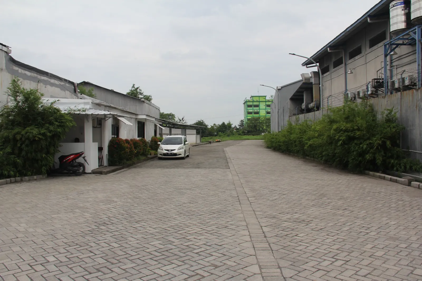 Jual Gudang di JL RAYA LINGKAR TIMUR Sidoarjo Sidoarjo Jawa Timur - unit gudang baru di Lingkar Timur - ASA INDONESIA 085235111122 - BRIGHTON REAL ESTATE