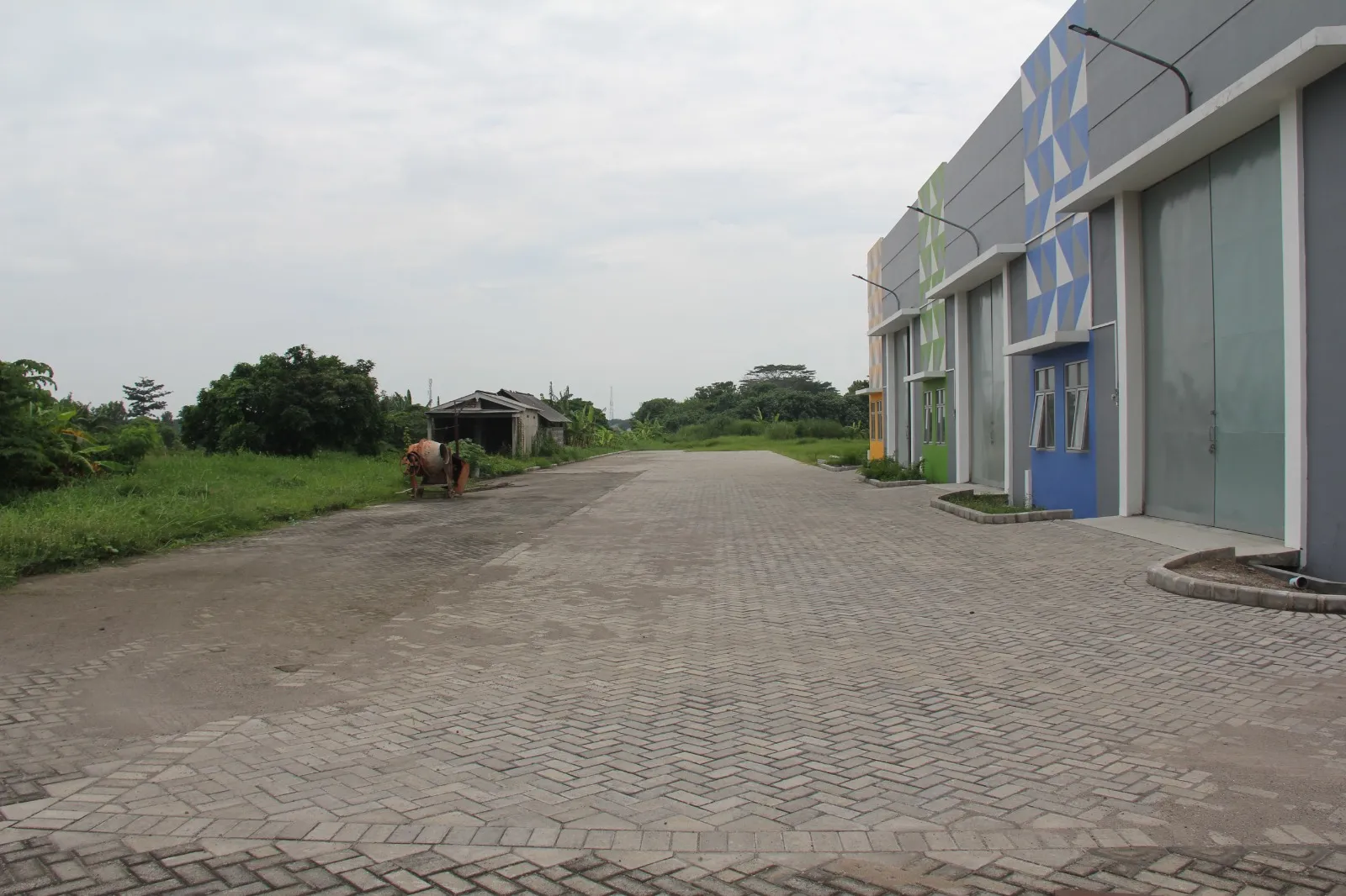 Jual Gudang di JL RAYA LINGKAR TIMUR Sidoarjo Sidoarjo Jawa Timur - unit gudang baru di Lingkar Timur - ASA INDONESIA 085235111122 - BRIGHTON REAL ESTATE