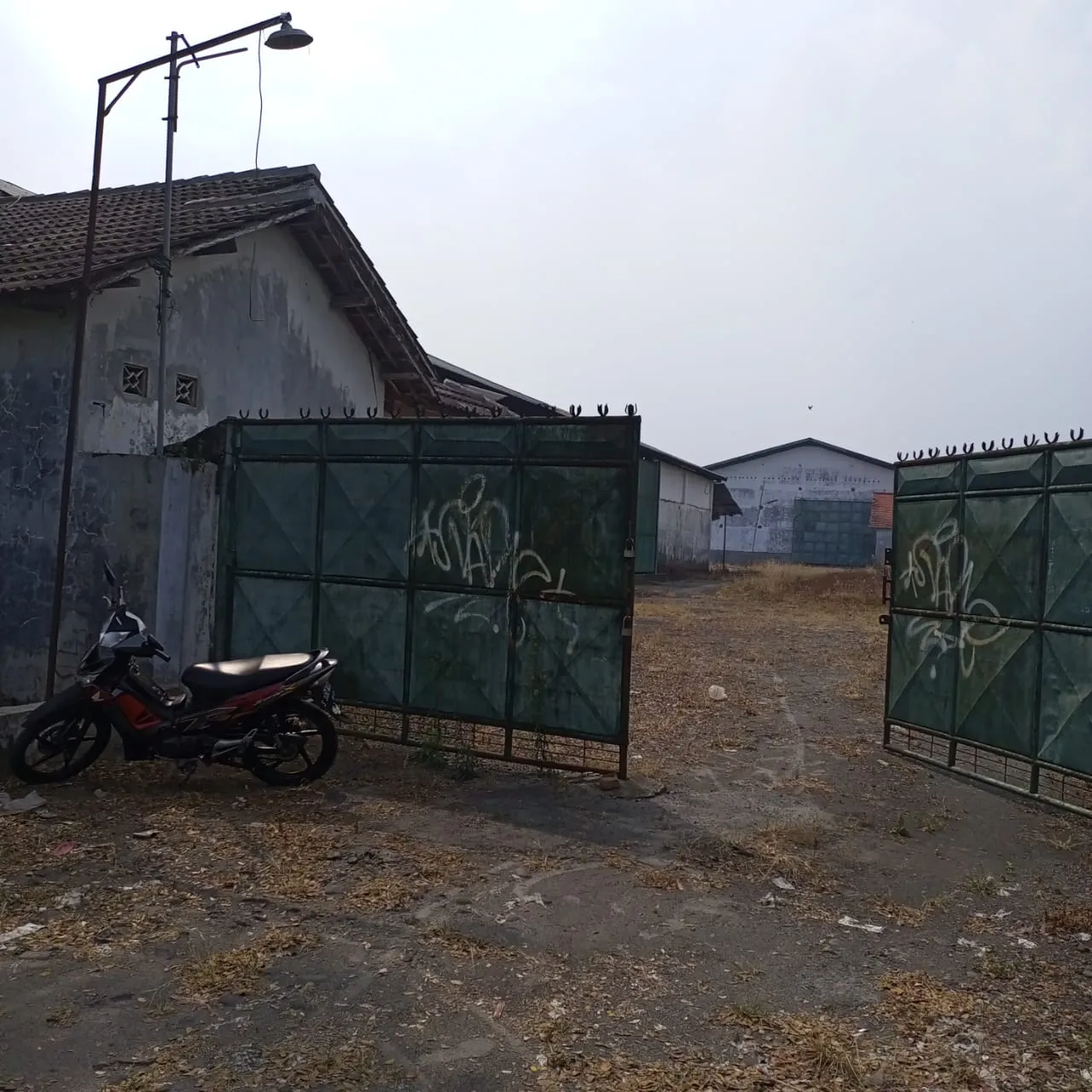 Jual Gudang di JL RAYA SEGUNUNG Dlanggu Mojokerto Jawa Timur - jual gudang - ASA INDONESIA 085235111122 - BRIGHTON REAL ESTATE