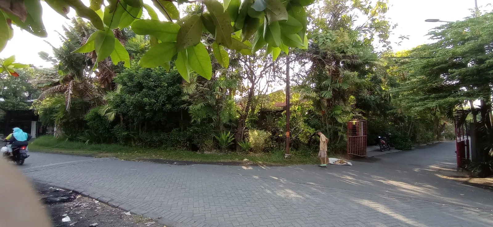 Jual Rumah di JEMURSARI Jemursari Surabaya Jawa Timur - Dijual rumah hook siap huni - ASA INDONESIA 085235111122 - BRIGHTON REAL ESTATE