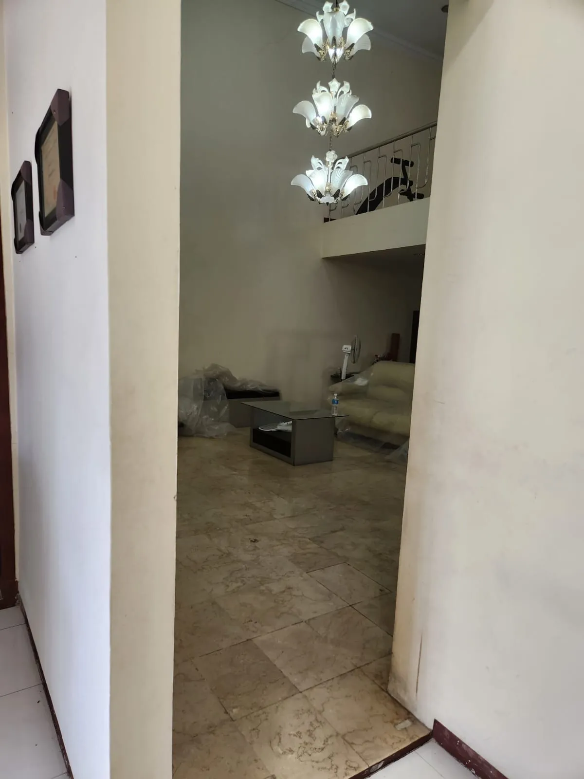 Sewa Rumah di JL DHARMAHUSADA INDAH TIMUR 3 DharmaHusada Surabaya Jawa Timur - DHARMAHUSADA SURABAYA - ASA INDONESIA 085235111122 - BRIGHTON REAL ESTATE