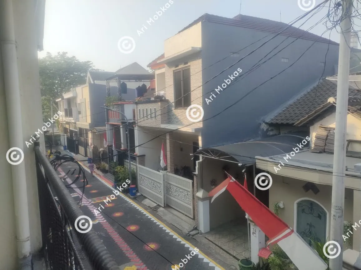 Jual Rumah di JL JAMBANGAN Jambangan Surabaya Jawa Timur - RUMAH 2 LANTAI DI JAMBANGAN SURABAYA SELATAN - OWNER BU LOKASI DEKAT  TRANS ICON DAN SMPN 21 - ASA INDONESIA 085235111122 - BRIGHTON REAL ESTATE