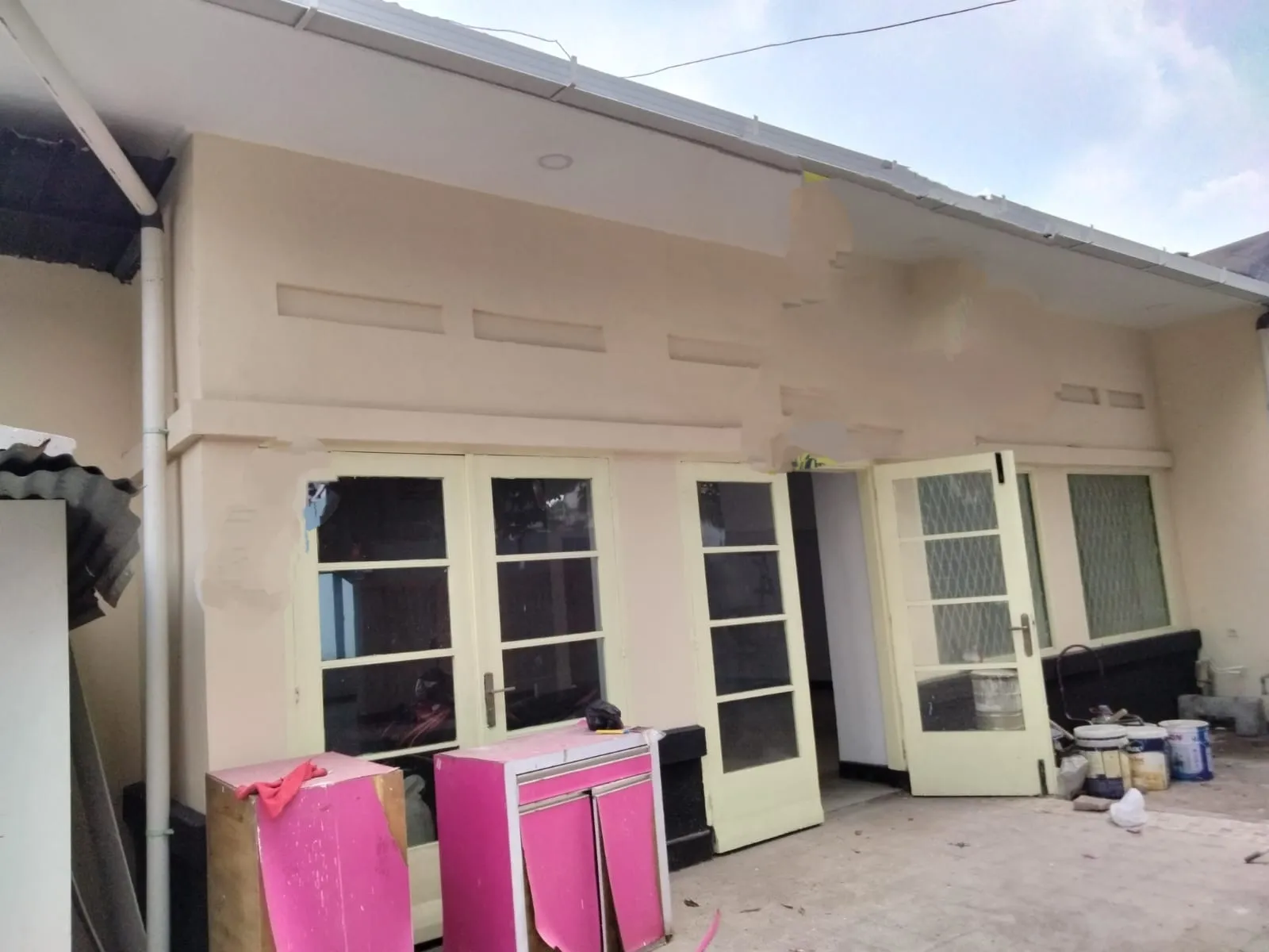 Sewa Rumah di JOYOBOYO Wonokromo Surabaya Jawa Timur - Disewakan - ASA INDONESIA 085235111122 - BRIGHTON REAL ESTATE