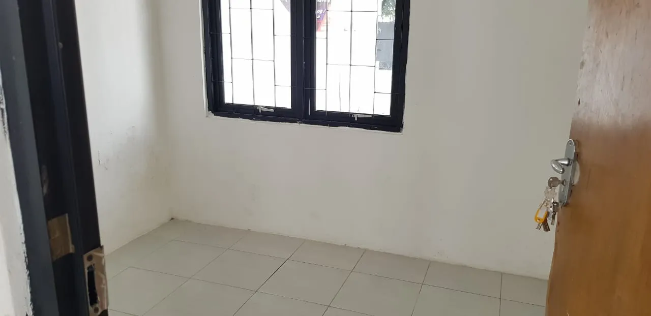 Jual Rumah di KAHURIPAN NIRWANA Sidoarjo Sidoarjo Jawa Timur - Dijual rumah siap huni di kahuripan nirwana