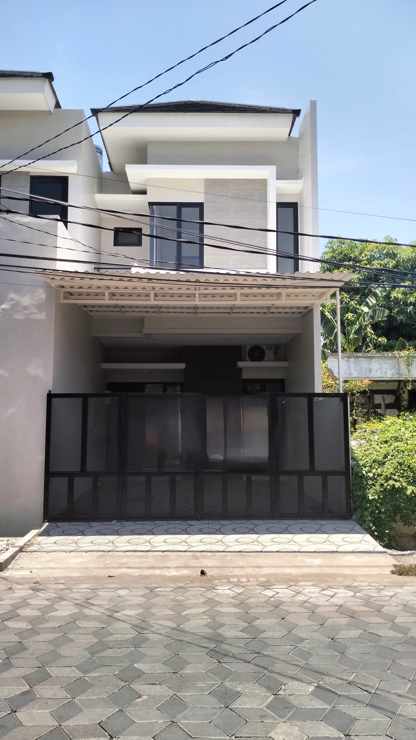 Jual Rumah di KUTISARI INDAH Kutisari Surabaya Jawa Timur - KUTISARI INDAH BARU GRESSS