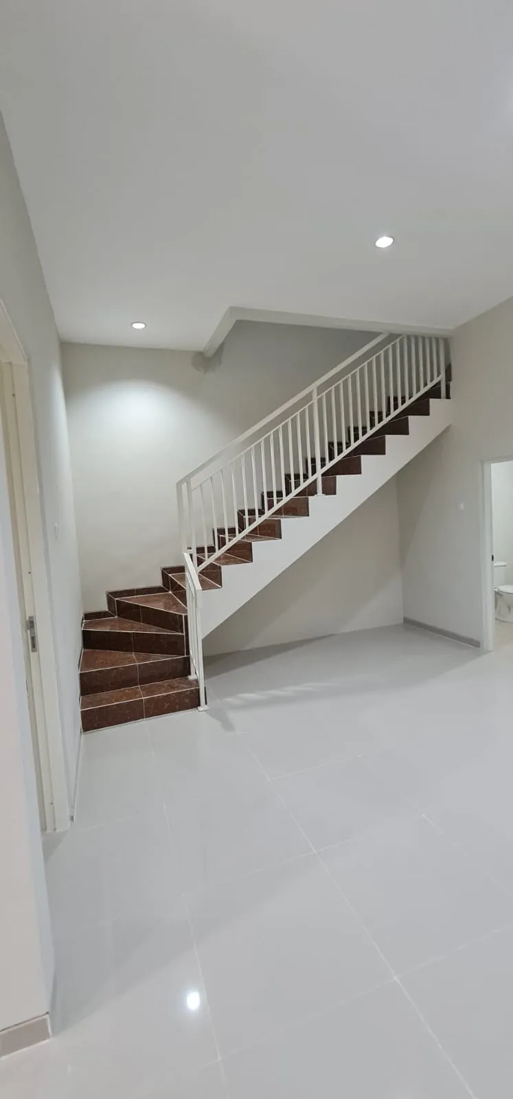 Jual Rumah di KUTISARI INDAH UTARA Kutisari Surabaya Jawa Timur - KUTISARI INDAH BARU GRESSS - ASA INDONESIA 085235111122 - BRIGHTON REAL ESTATE