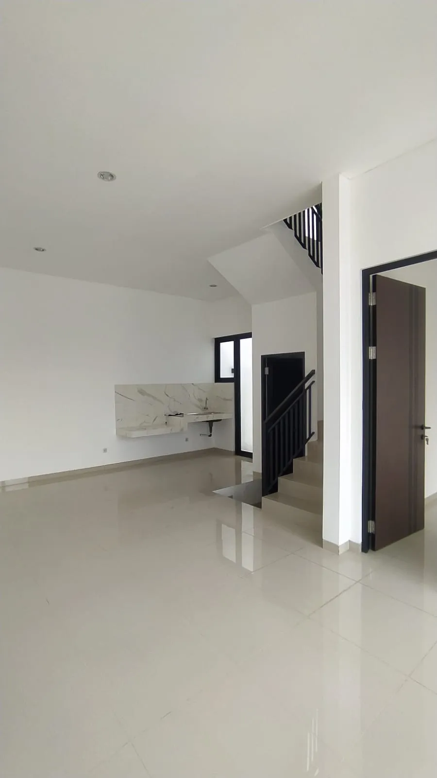 Jual Rumah di MANYAR JAYA Manyar Surabaya Jawa Timur - Manyar Jaya - ASA INDONESIA 085235111122 - BRIGHTON REAL ESTATE