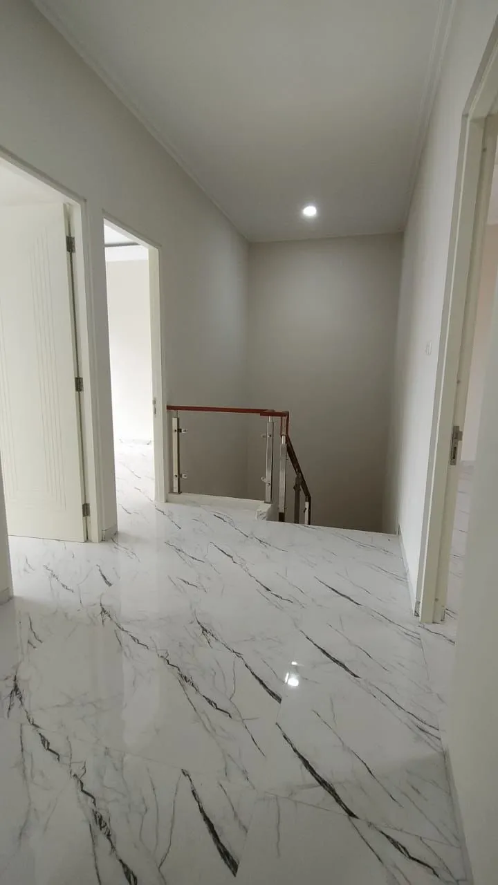 Jual Rumah di MANYAR TOMPOTIKA Manyar Surabaya Jawa Timur - MANYAR TOMPOTIKA DEKAT SMA PETRA - ASA INDONESIA 085235111122 - BRIGHTON REAL ESTATE