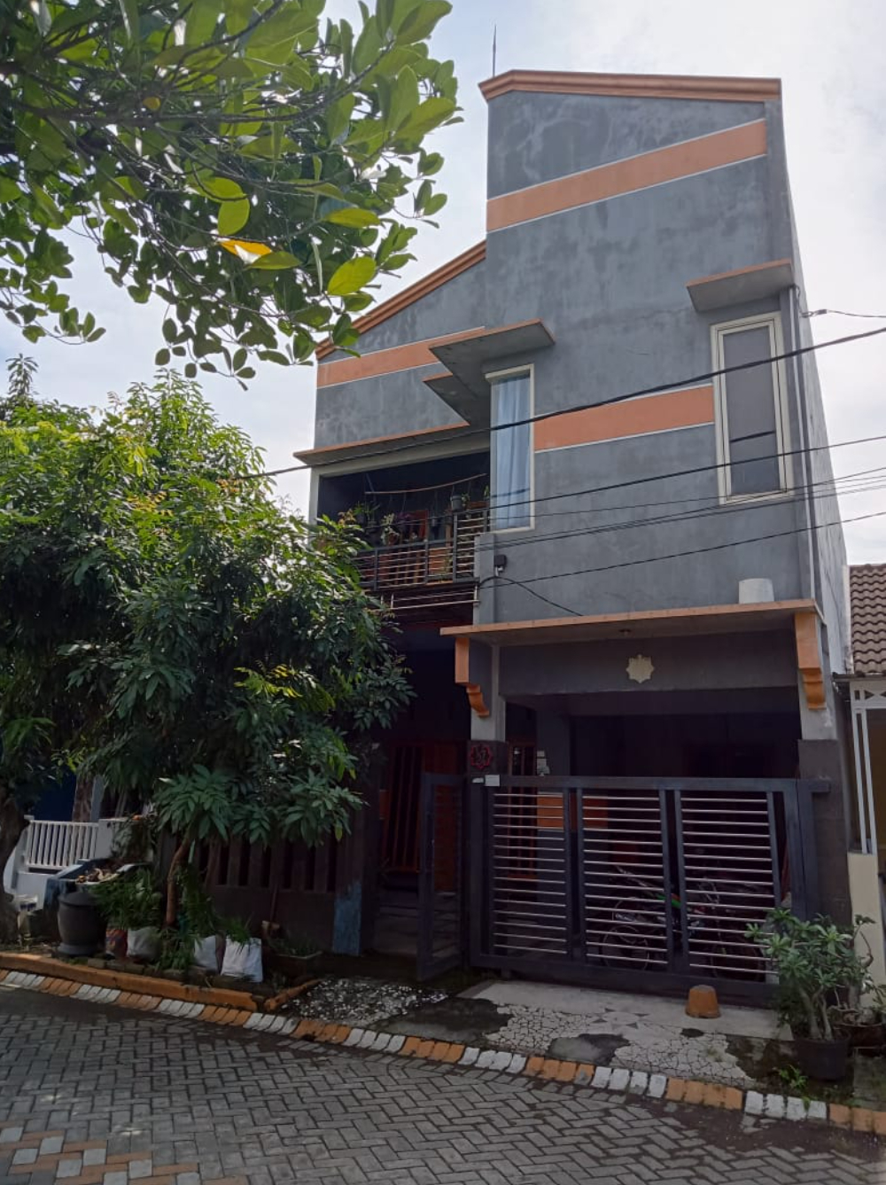 Jual Rumah di SURYA REGENCY Gedangan Sidoarjo Jawa Timur - Rumah Siap Huni