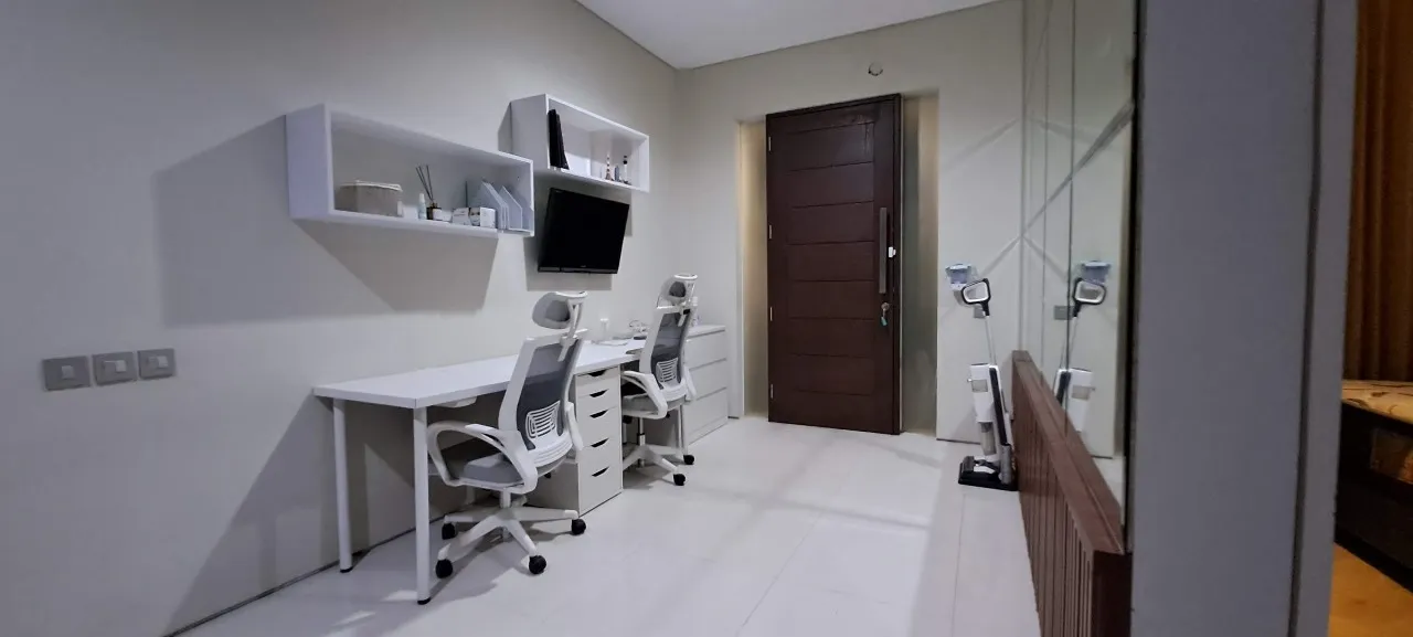 Jual Rumah di PONDOK TJANDRA TOPAZ Pondok Tjandra Sidoarjo Jawa Timur - RUMAH 2 LANTAI Rumah 2 Lantai di Pondok Candra Indah