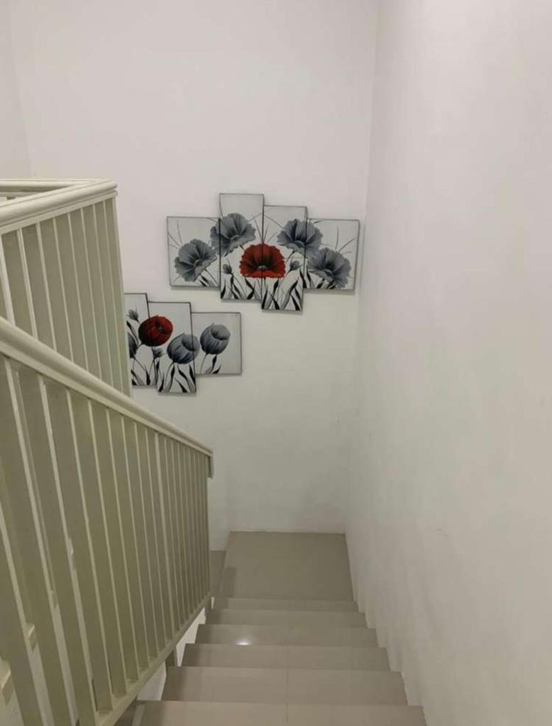 Jual Rumah di PURI SURYA JAYA BOSTON Gedangan Sidoarjo Jawa Timur - Rumah Cantik Cluster Depan