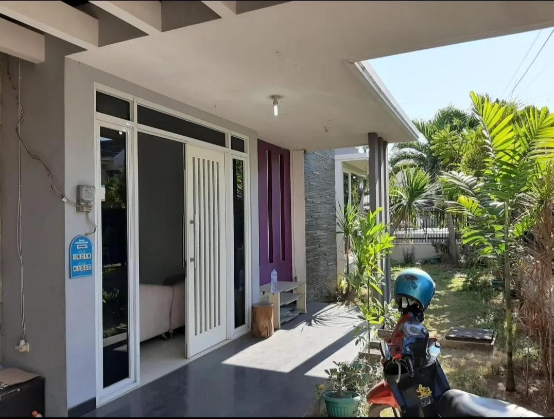 Jual Rumah di RAYA DUKUH KUPANG BARAT Dukuh Kupang Surabaya Jawa Timur - HUNIAN LUAS DAN LAPANG - ASA INDONESIA 085235111122 - BRIGHTON REAL ESTATE