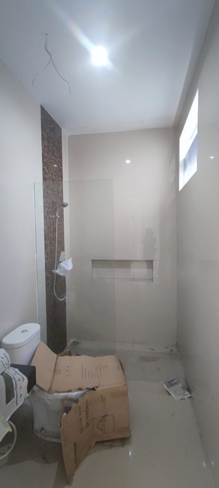 Jual Rumah di REGENCY 21 Kertajaya Surabaya Jawa Timur - RUMAH MEWAH REGENCY 21 SELANGKAH KE MERR - ASA INDONESIA 085235111122 - BRIGHTON REAL ESTATE