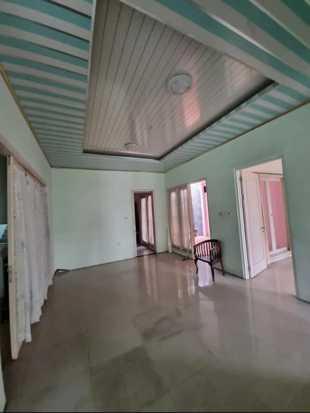 Jual Rumah di ROYAL RESIDENCE Wiyung Surabaya Jawa Timur - ROYAL RESIDENCE TERAWAT DAN SIAP HUNI - ASA INDONESIA 085235111122 - BRIGHTON REAL ESTATE