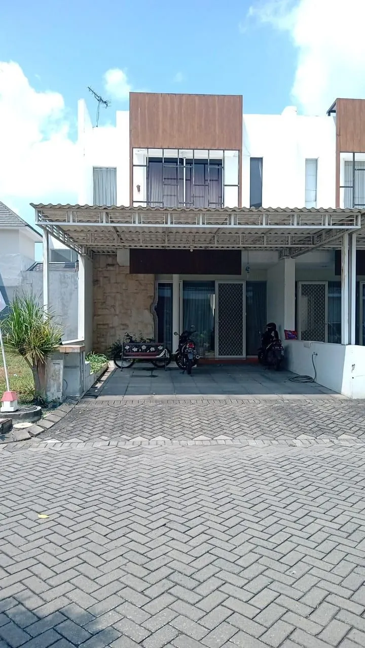 Jual Rumah di ROYAL RESIDENCE Wiyung Surabaya Jawa Timur - ROYAL RESIDENCE SIAP HUNI - ASA INDONESIA 085235111122 - BRIGHTON REAL ESTATE