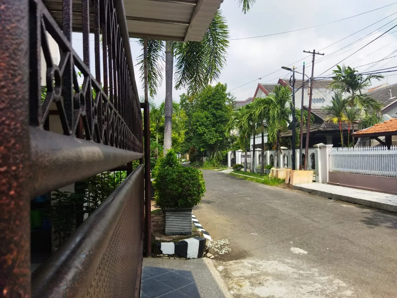 Jual Rumah di RUNGKUT ASRI Rungkut Surabaya Jawa Timur - RUNGKUT ASRI