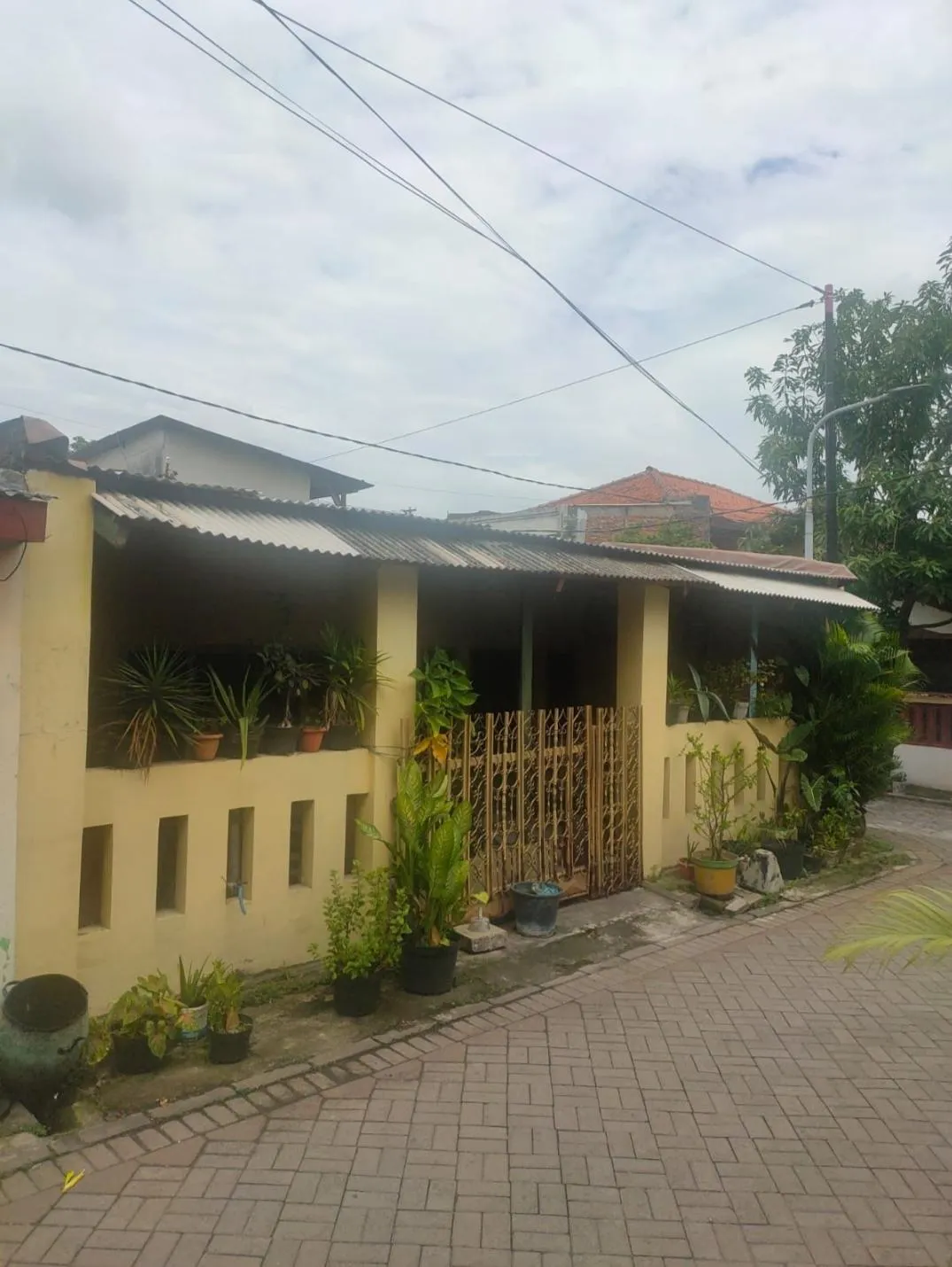 Jual Rumah di SIMOREJO Sukomanunggal Surabaya Jawa Timur - SIMOREJO DEKAT MARGOMULYO DAN BANYU URIP - ASA INDONESIA 085235111122 - BRIGHTON REAL ESTATE