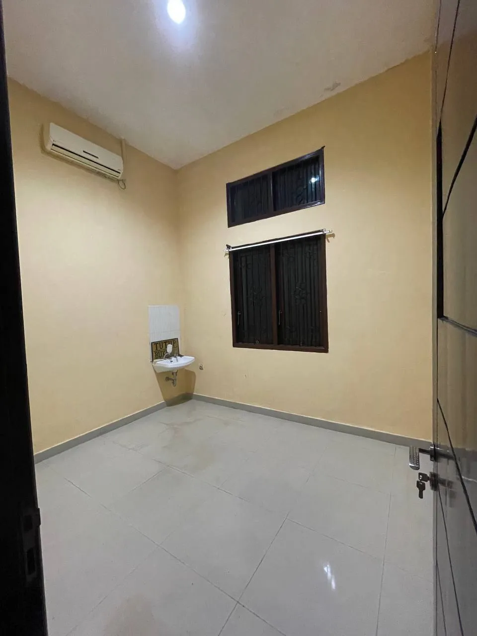 Sewa Rumah di TAMAN PINANG Sidoarjo Sidoarjo Jawa Timur - Taman Pinang Rumah Usaha Sidoarjo - ASA INDONESIA 085235111122 - BRIGHTON REAL ESTATE