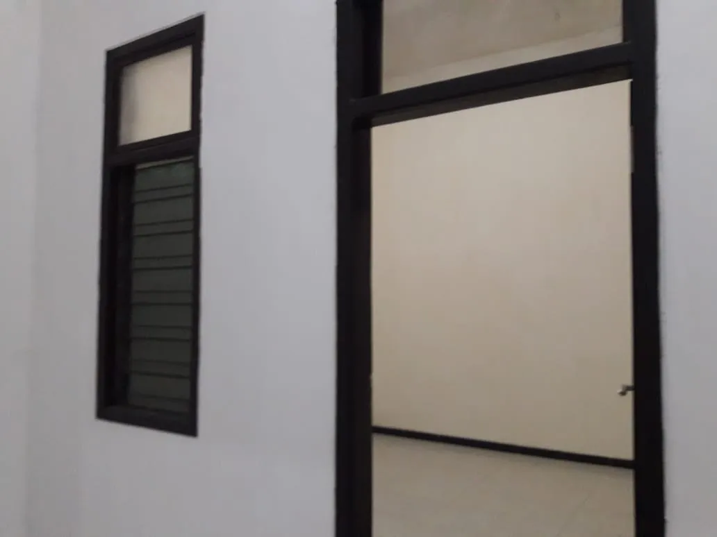 Sewa Rumah di TAMAN PINANG INDAH Sidoarjo Sidoarjo Jawa Timur - Disewakan Rumah di Taman Pinang dekat GOR Sidoarjo