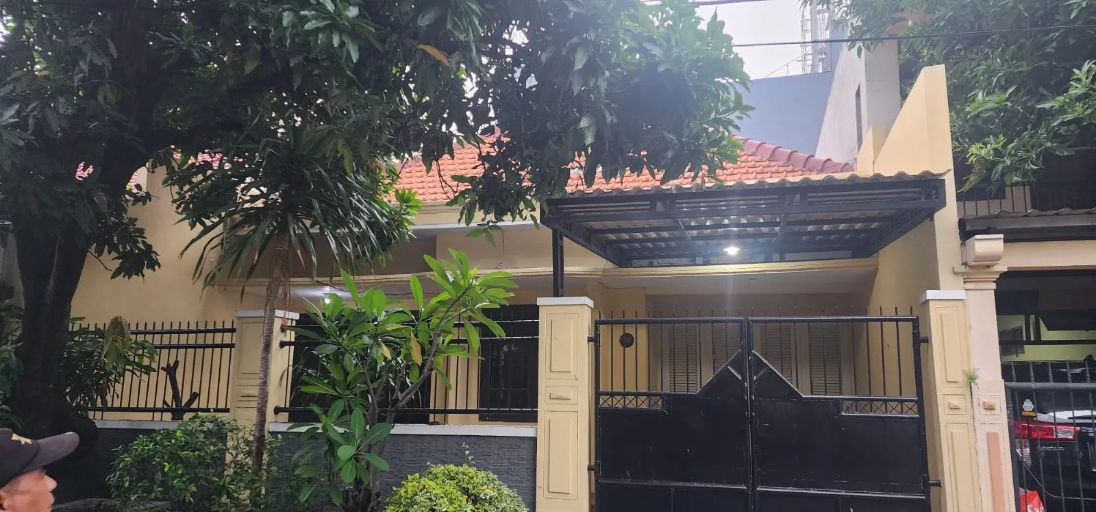 Jual Rumah di BANJARBENDO Sidoarjo Sidoarjo Jawa Timur - RUMAH LOKASI SANGAT STRATEGIS. BERADA DI PUSAT KOTA SIDOARJO. DEKAT PINTU MASUK TOL SIDOARJO - ASA INDONESIA 085235111122 - BRIGHTON REAL ESTATE