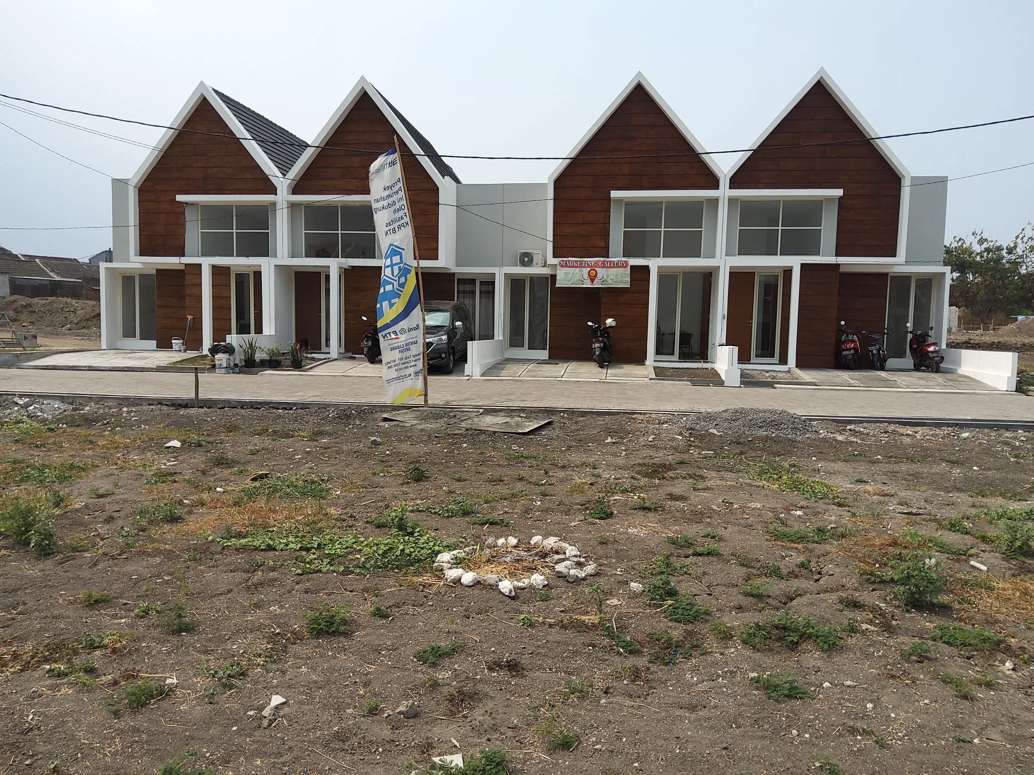 Jual Rumah di BUDURAN Buduran Sidoarjo Jawa Timur - HANYA DENGAN 5 JUTA SAJA