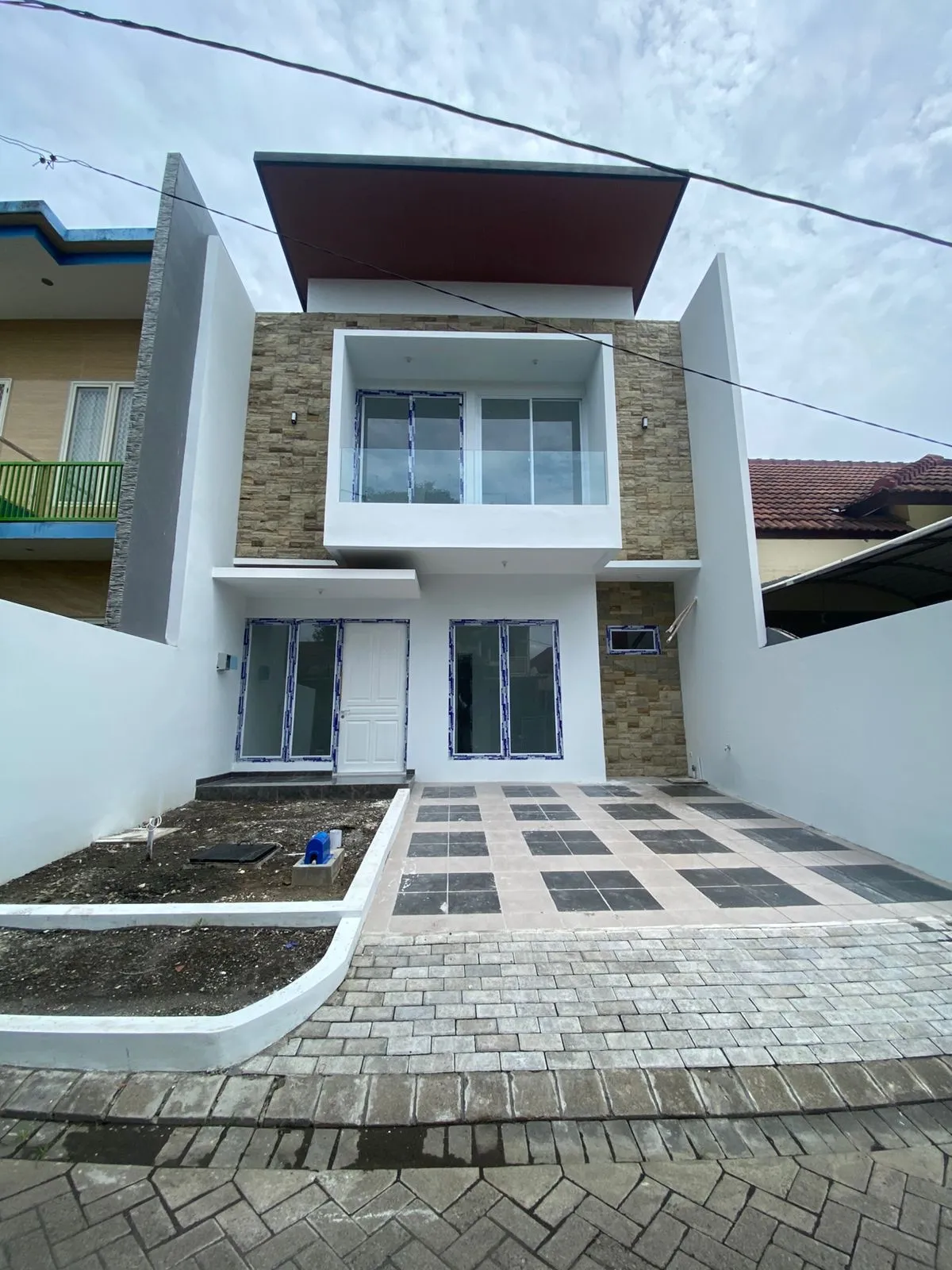 Jual Rumah di BUKIT PALMA Benowo Surabaya Jawa Timur - DIJUAL RUMAH BARU RENOVASI BUKIT PALMA - ASA INDONESIA 085235111122 - BRIGHTON REAL ESTATE