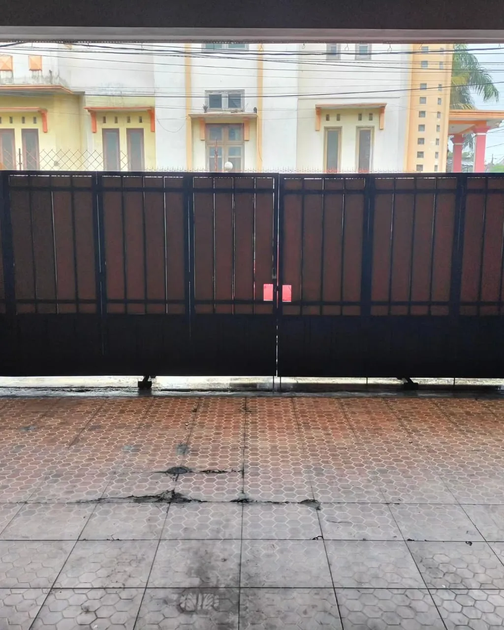 Jual Rumah di JL CANDI PANGGUNG BARAT NO 1 MOJOLANGU Lowokwaru Malang Jawa Timur - RUMAN 2 LANTAI LOKASI DEKAT UNIVERSITAS BRAWIJAYA MALANG - ASA INDONESIA 085235111122 - BRIGHTON REAL ESTATE