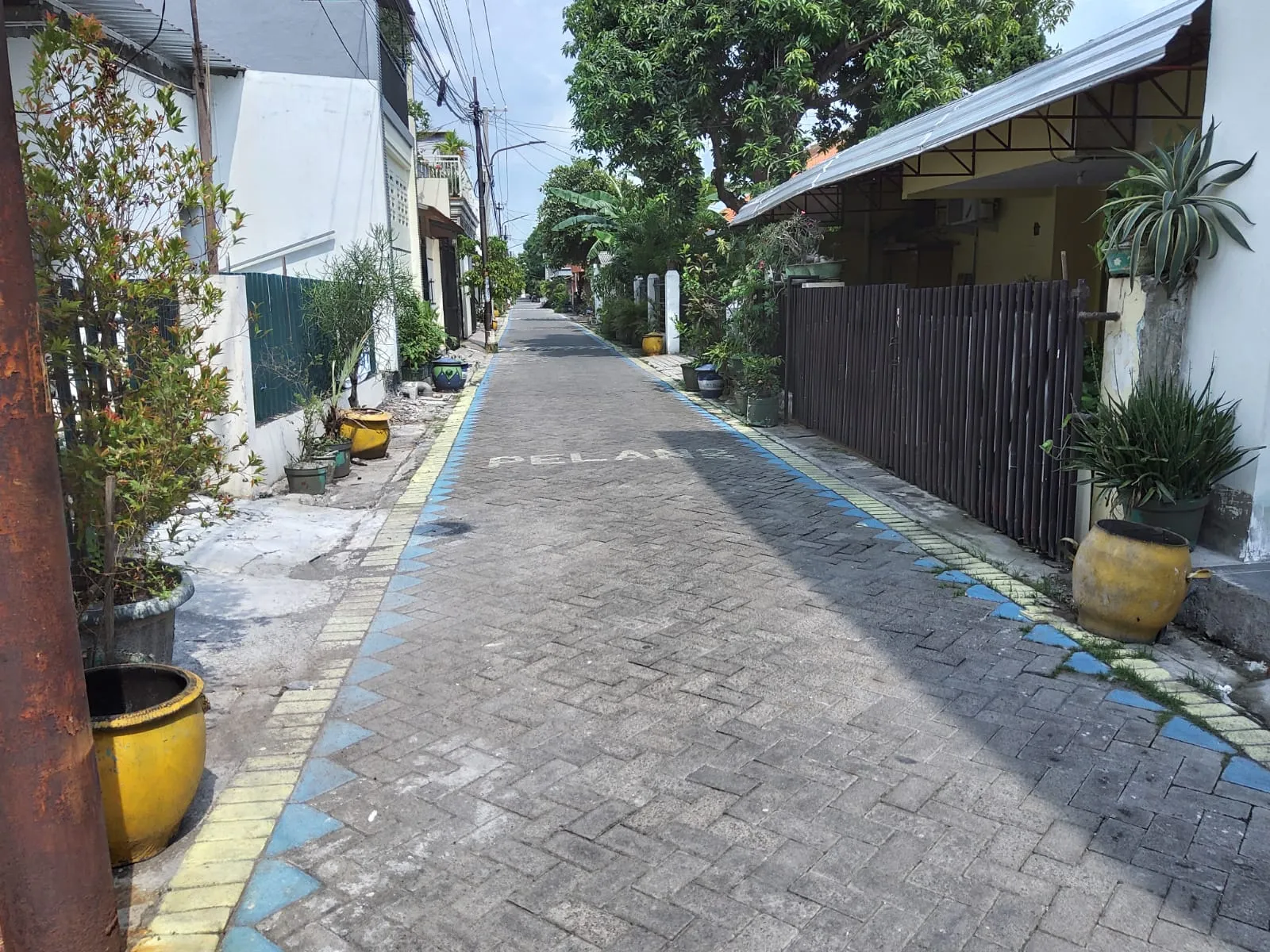 Jual Rumah di PAKIS TIRTOSARI SAWAHAN Sawahan Surabaya Jawa Timur - RUMAH KOS LOKASI STRATEGIS DEKAT MAYJEN SUNGKONO SURABAYA. JUMLAH KAMAR TIDUR 7. - ASA INDONESIA 085235111122 - BRIGHTON REAL ESTATE