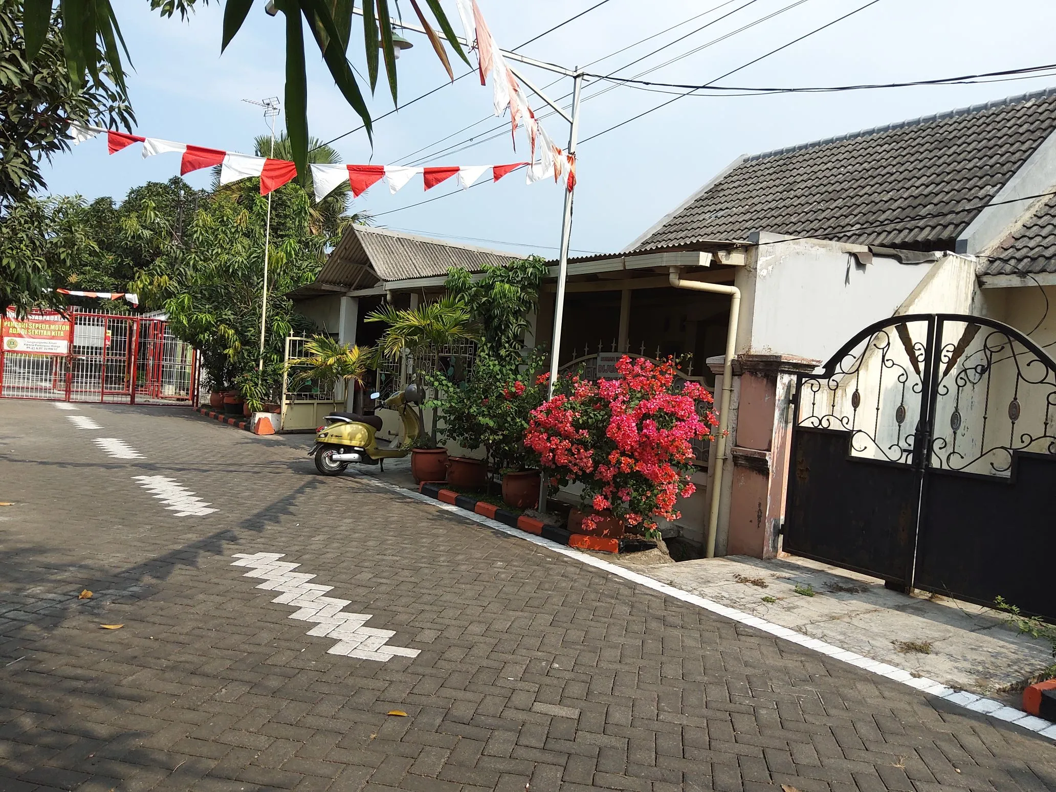 Jual Rumah di SEKARDANGAN Sidoarjo Sidoarjo Jawa Timur - JUAL RUMAH SEKARDANGAN SIDOARJO (ISTIMEWA) - ASA INDONESIA 085235111122 - BRIGHTON REAL ESTATE