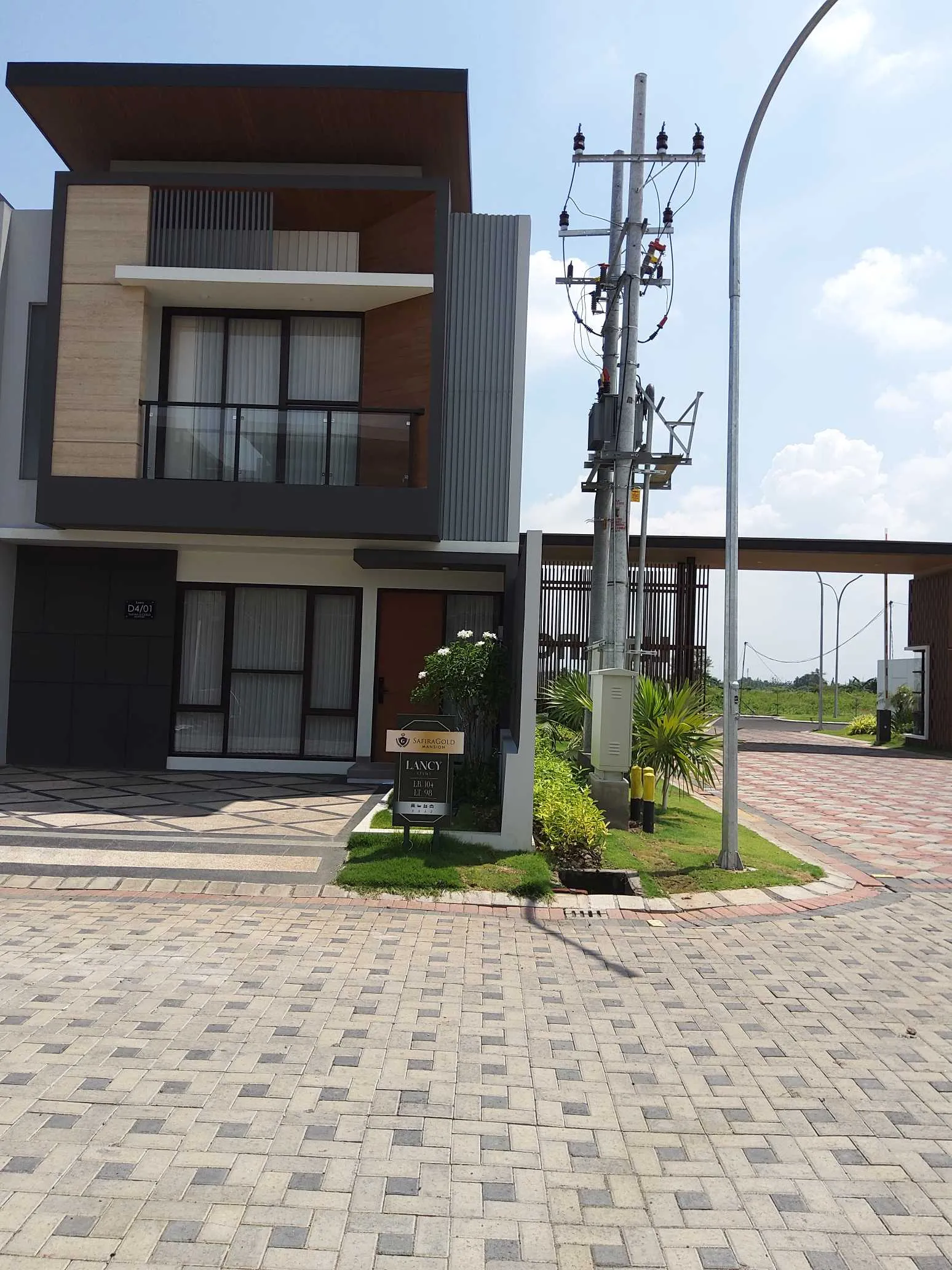 Jual Rumah di SUKODONO Sukodono Sidoarjo Jawa Timur - RUMAH MINIMALIS MODERN 2 LANTAI LOKASI SURABAYA SELATAN. - ASA INDONESIA 085235111122 - BRIGHTON REAL ESTATE