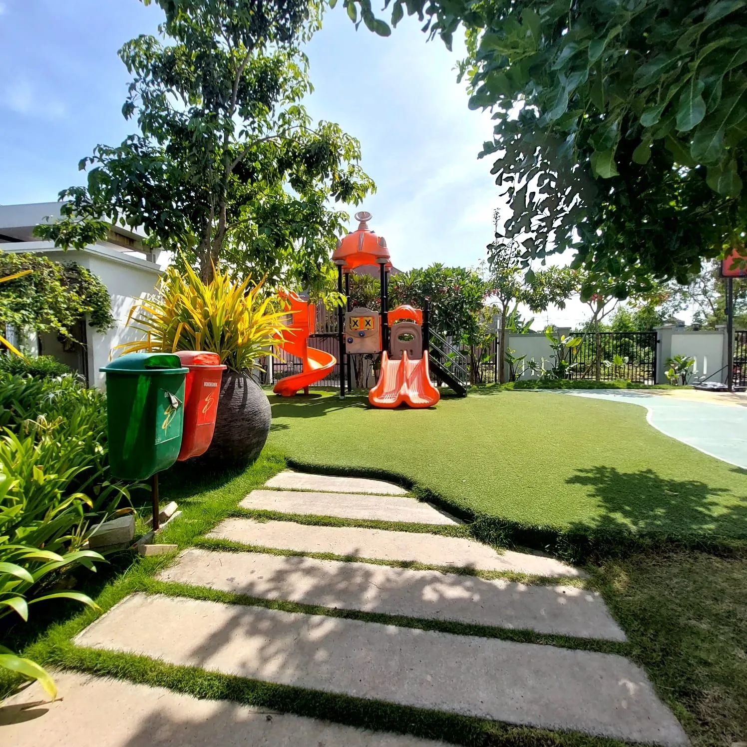 Jual Rumah di Surya Jumputrejo Regency : Cluster SJR Sukodono Sidoarjo Jawa Timur - Rumah Dijual Sidoarjo - ASA INDONESIA 085235111122 - BRIGHTON REAL ESTATE