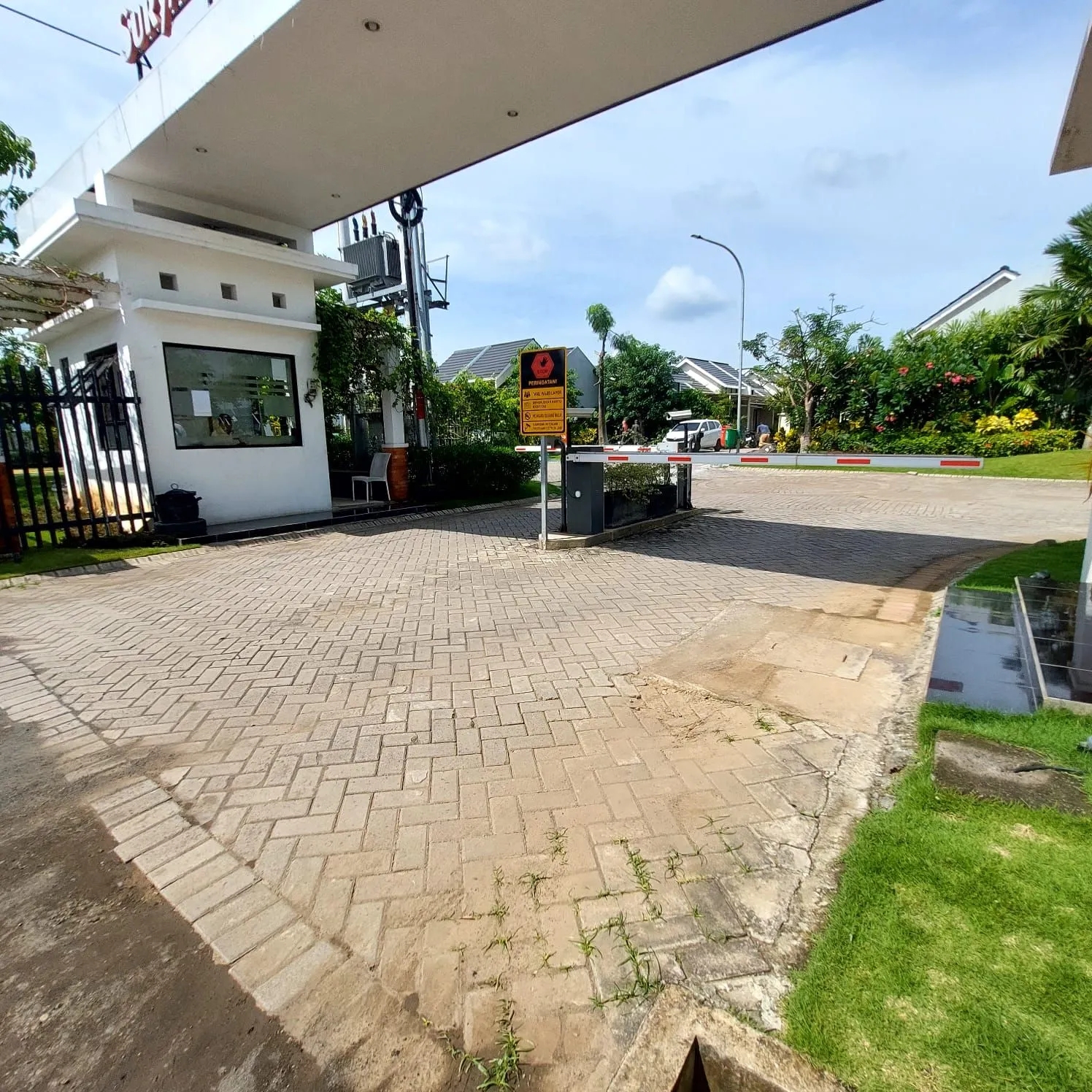 Jual Rumah di Surya Jumputrejo Regency : Cluster SJR Sukodono Sidoarjo Jawa Timur - Rumah Dijual Sidoarjo - ASA INDONESIA 085235111122 - BRIGHTON REAL ESTATE